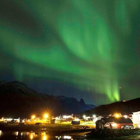 Charming House By The Sea, Lofoten! Laupstad Exterior photo