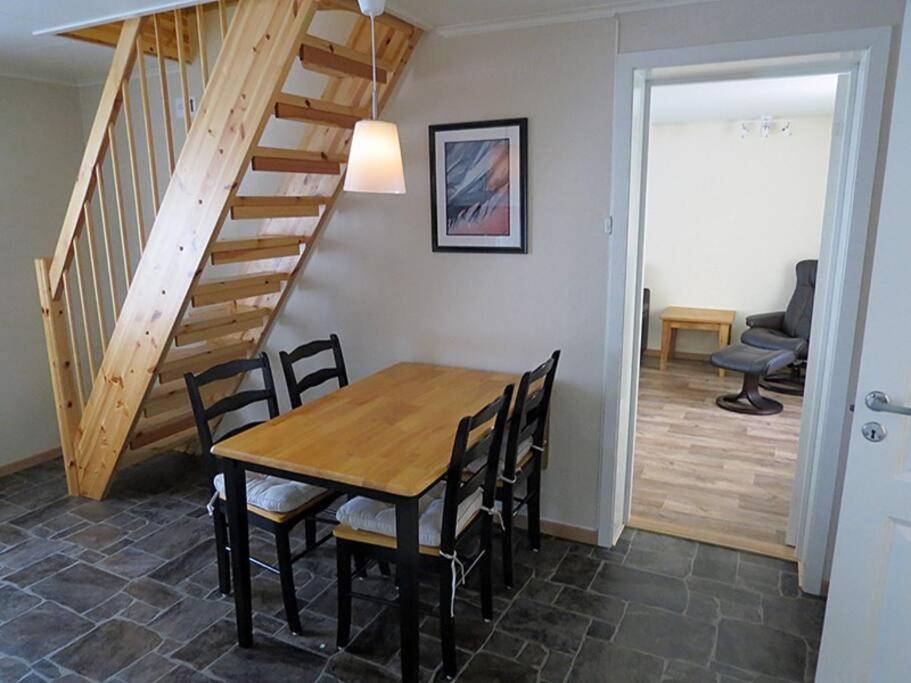 Charming House By The Sea, Lofoten! Laupstad Exterior photo